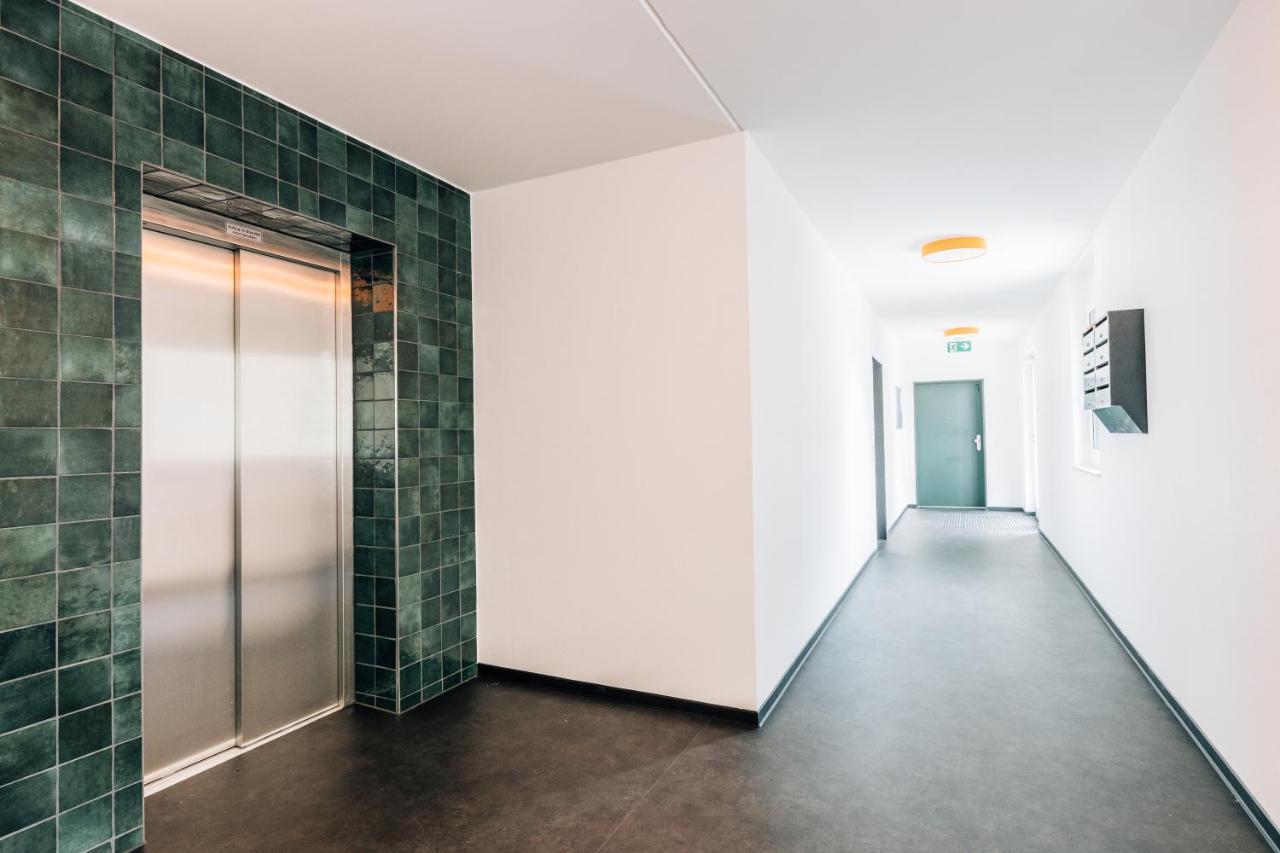 New Living Apartment *
